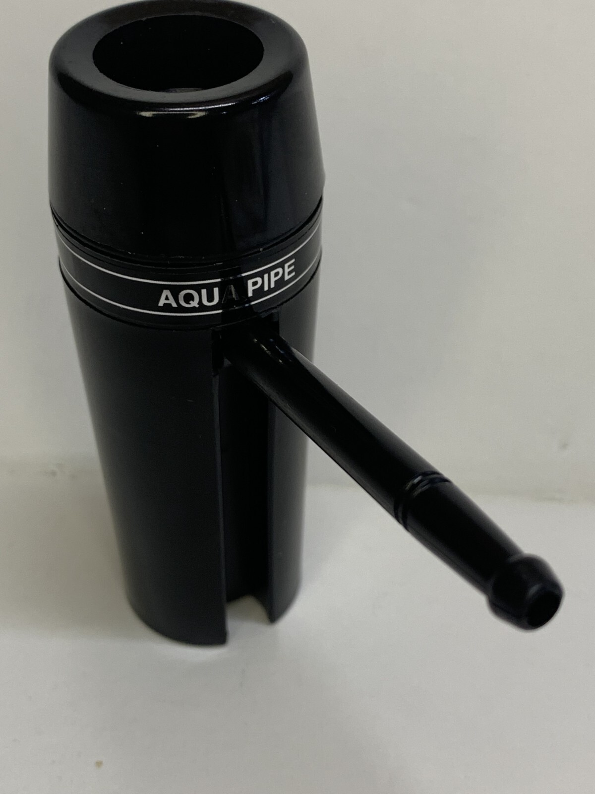 BLACK 4″ AQUA PIPE Waterpipe Original Portable COMES WITH FREE PIPE SCREENS!