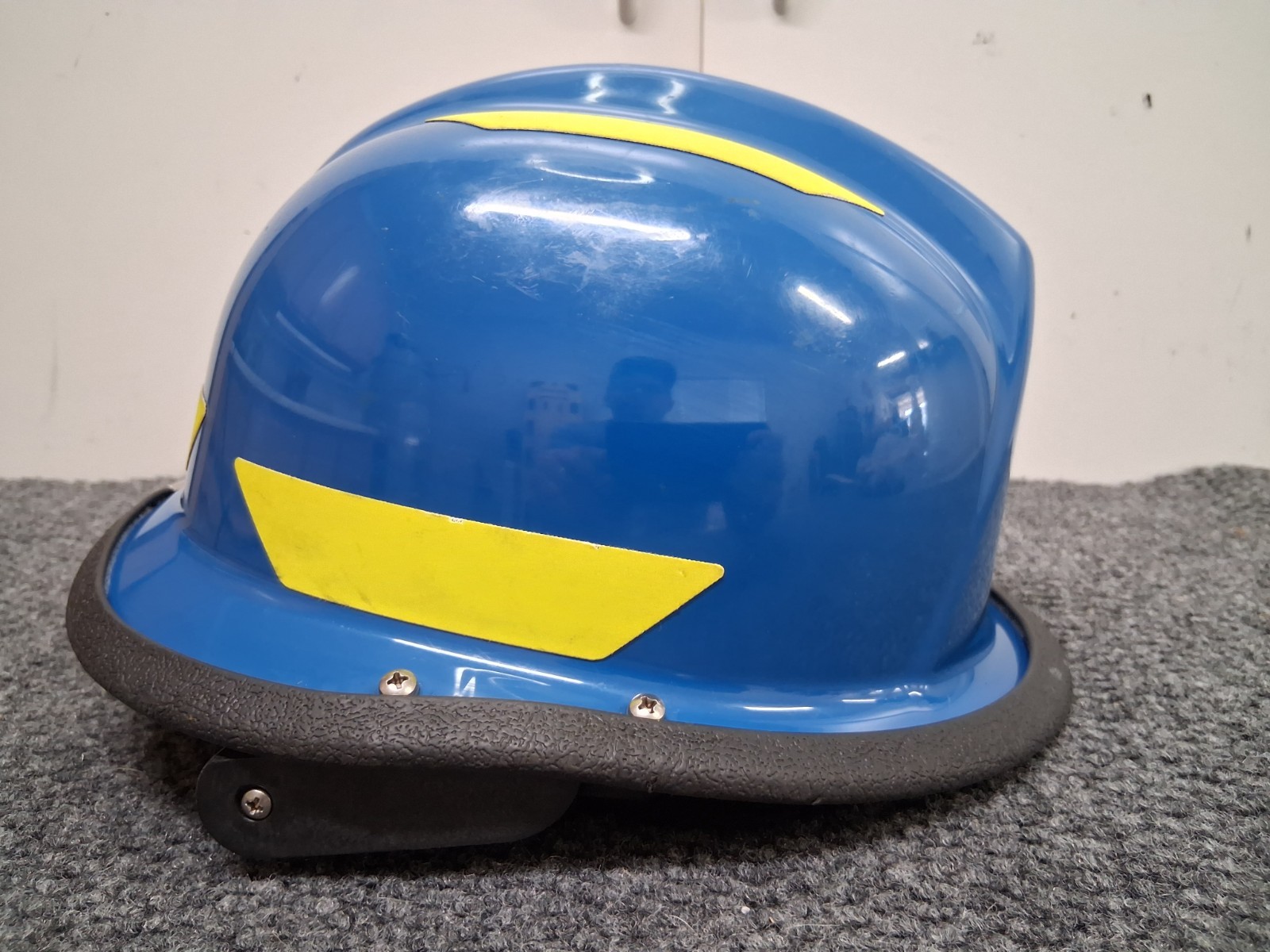 Bullard USRX EMS Fire Helmet Blue Adjustable Size 6.5-8
