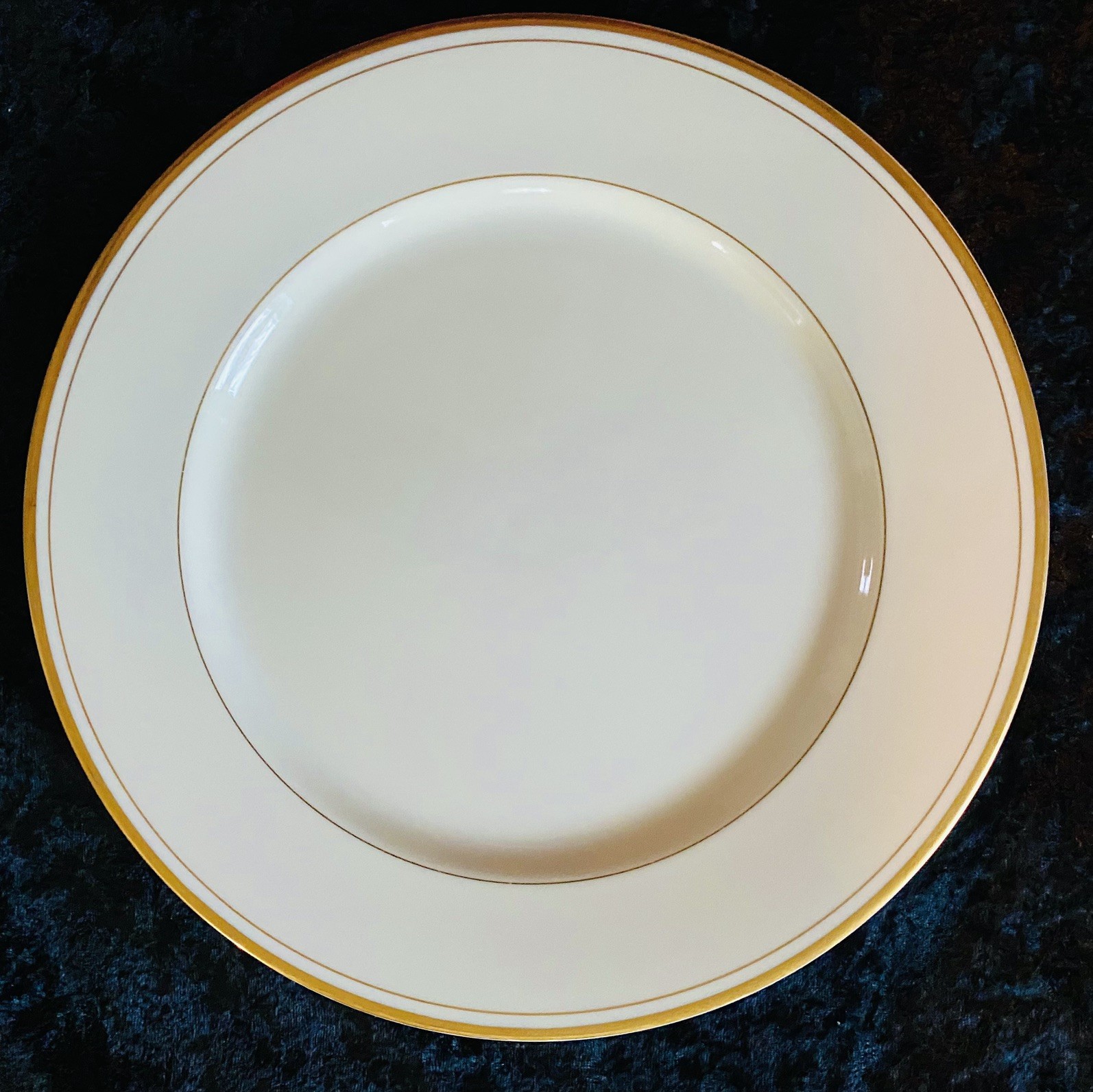 Fitz & Floyd Japan Palais Buff Dinner Plate 10 3/8 Set of 4 Vintage 1977
