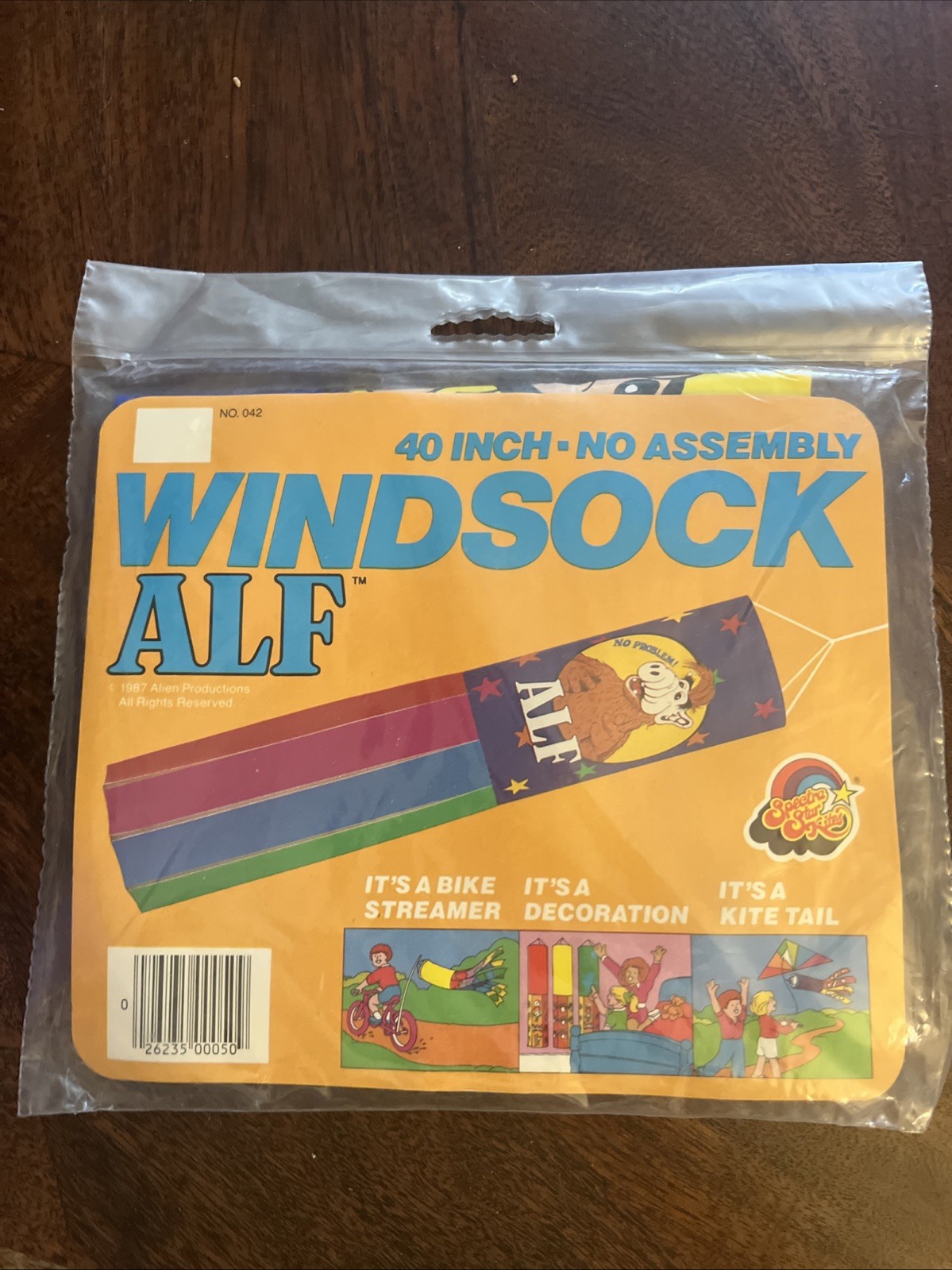 1987 ALF Windsock Kite 40 inch Spectra Star Kites NEW Old Stock Sealed TV Show