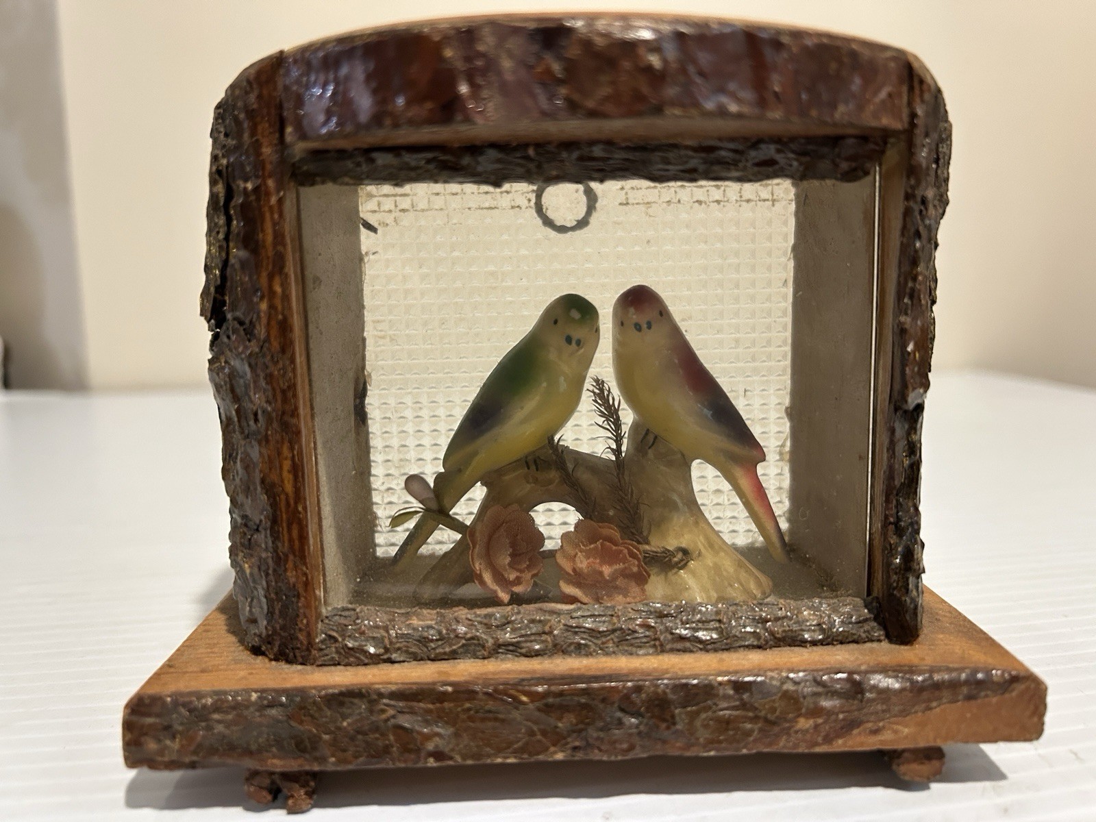 Vtg WOODEN JAPAN BLUME EXCLUSIVE Diorama Ceramic Love Birds TREE Kitsch COTTAGE