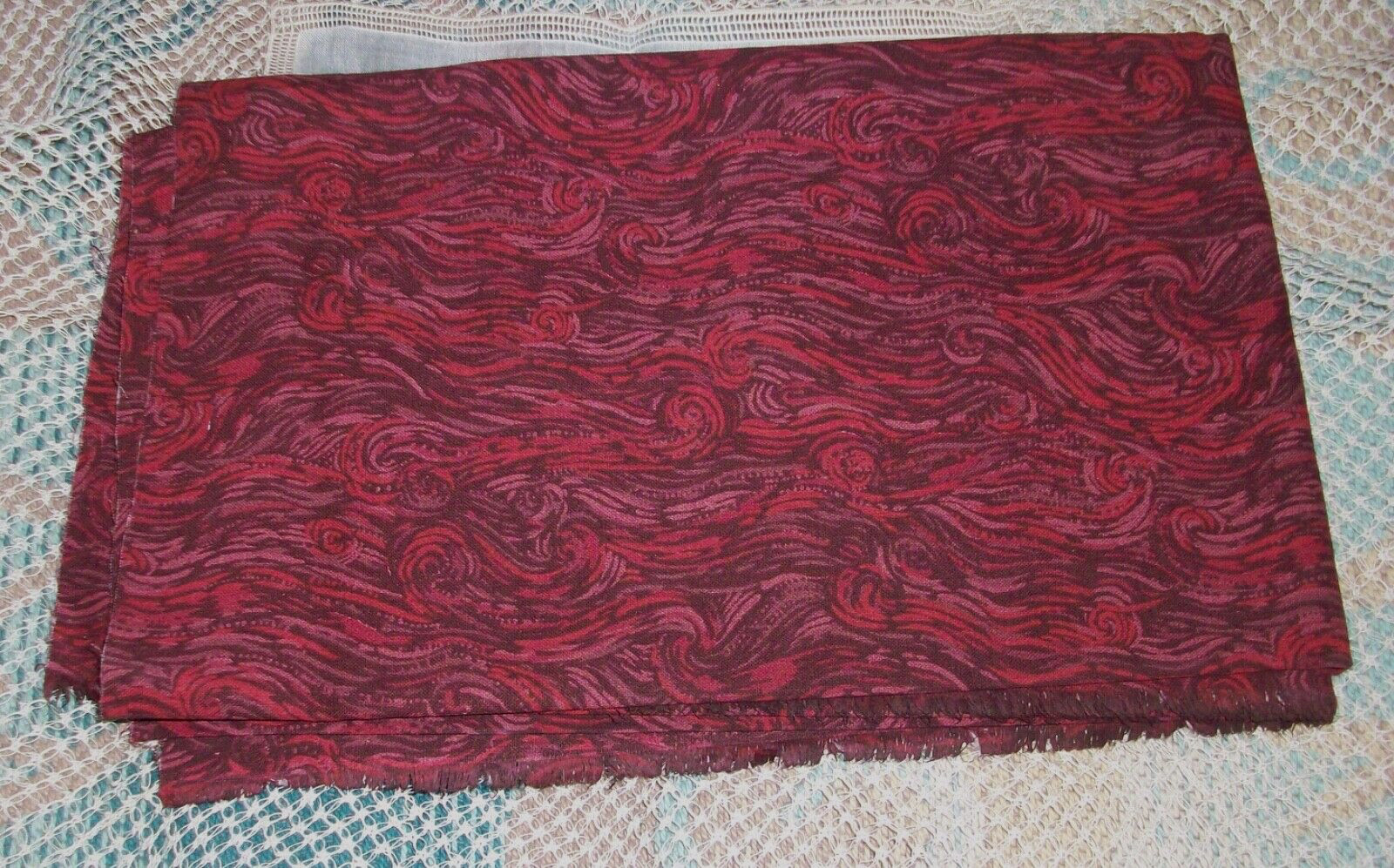 VINTAGE Cotton Quilt Fabric ~ Burgundy Wine Red Wave Swirl Design 1/2 yard