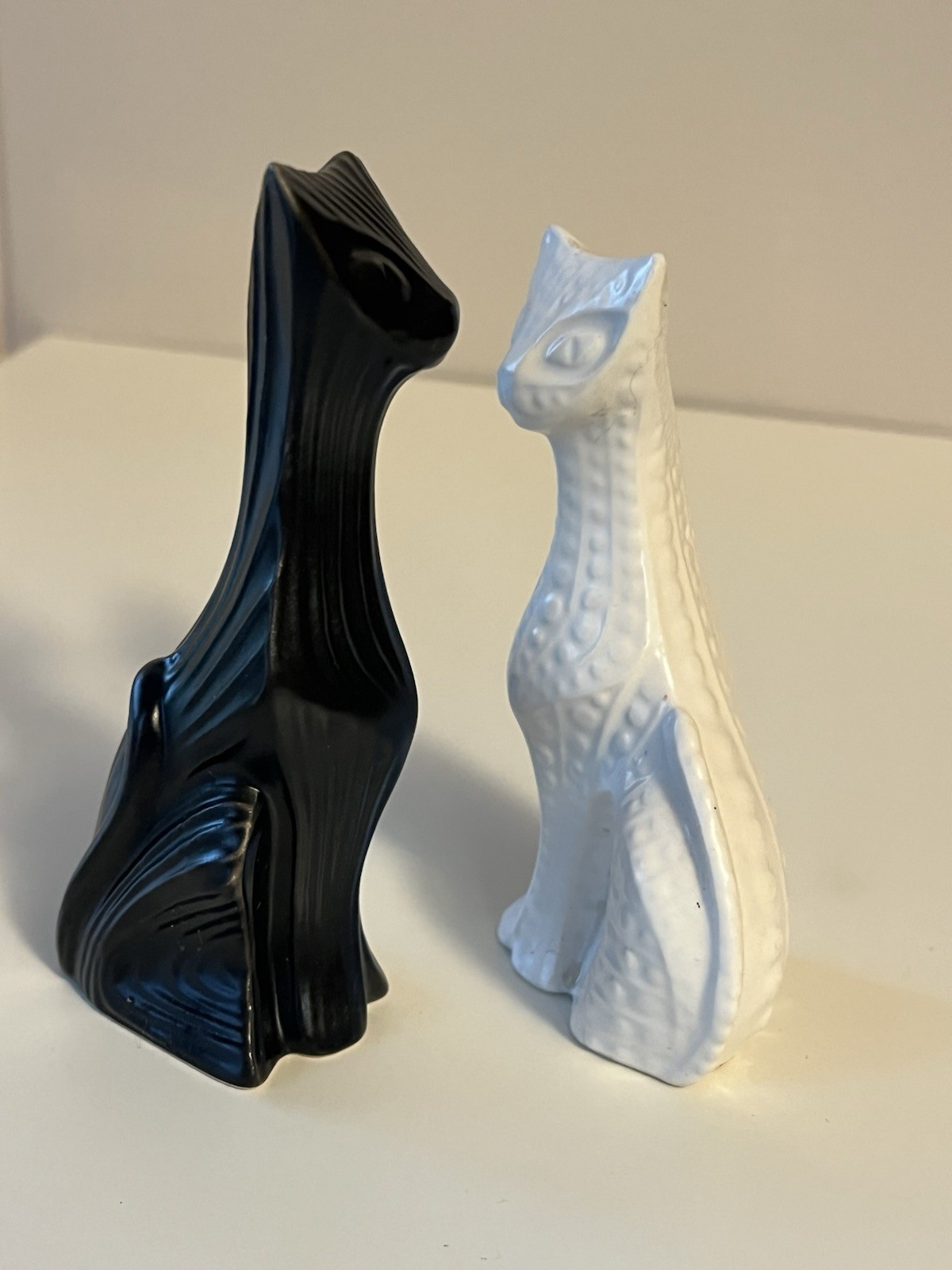 Jonathan Adler Cat Salt & Pepper Shakers New Sticker Black White Art Deco MCM