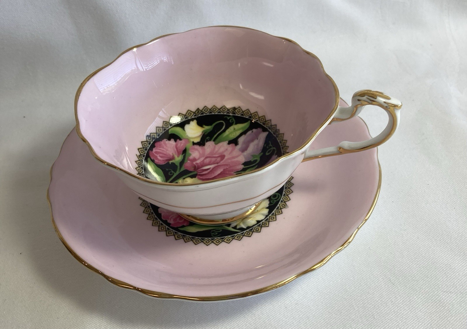 Vintage Double Warrant Paragon Pink Sweet Pea Chrysanthemum Teacup Saucer Set