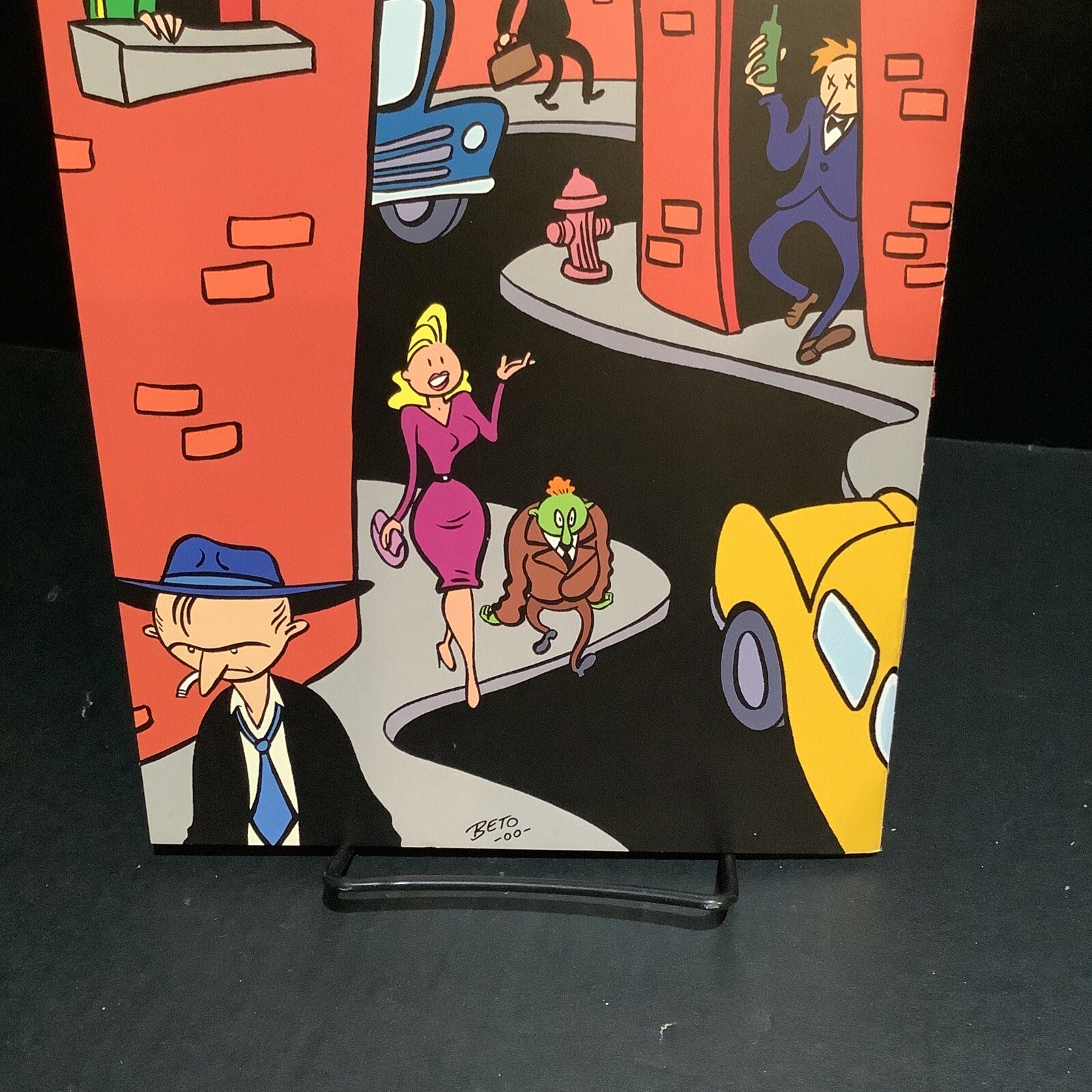 Love and Rockets V2 #1 (Gilbert Jamie and Mario Hernandez, 2001 WP) – Hot Key!