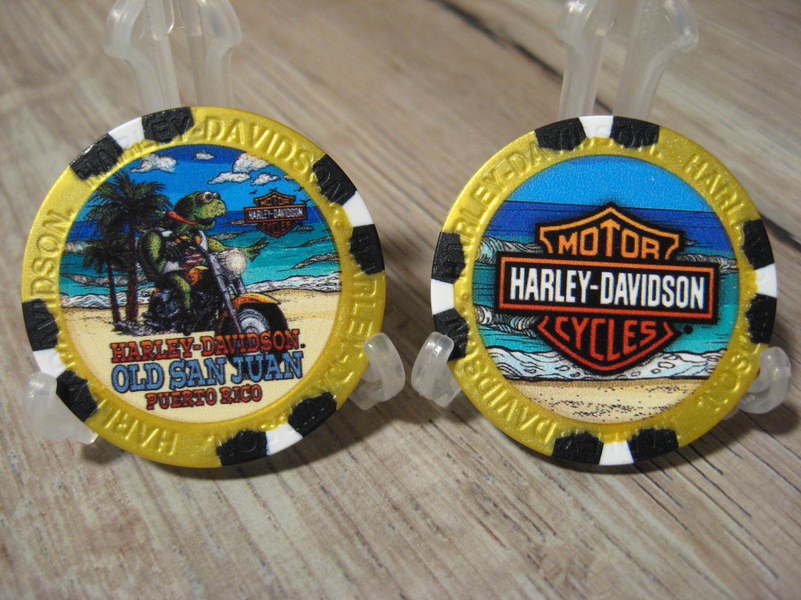 Genuine Harley Davidson Turtle Poker Chip – San Juan Puerto Rico – Gold Metallic