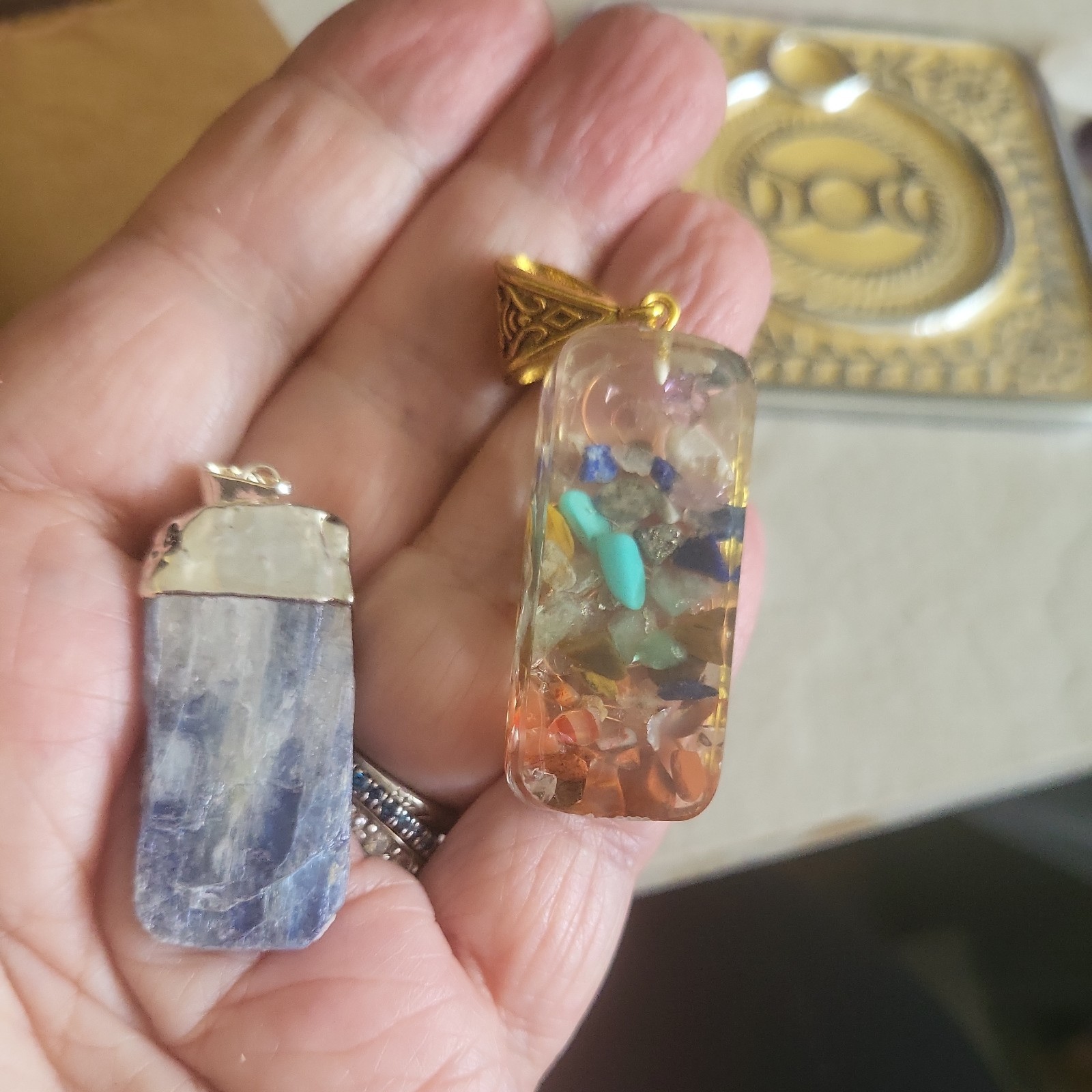 Quartz Pendulum Yes No Board Hamsa Flower of Life Burner Incense Chakra