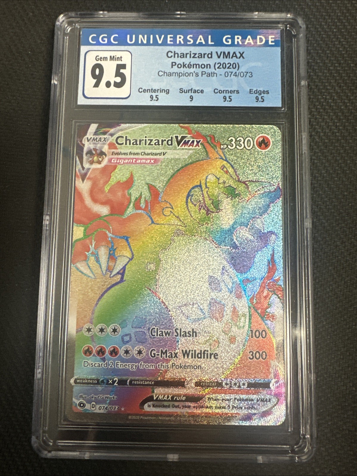 Charizard VMAX 074/073. Champion’s Path (2020). CGC 9.5
