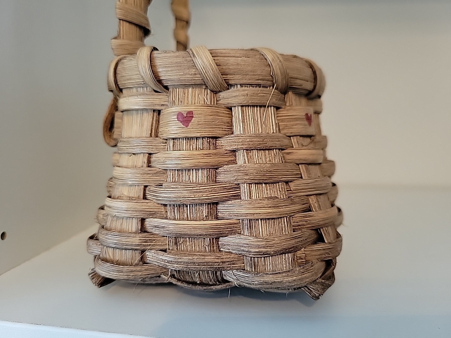 Vtg Basket Handwoven Split Oak Signed MG 93 Hearts Gift Rustic country handle