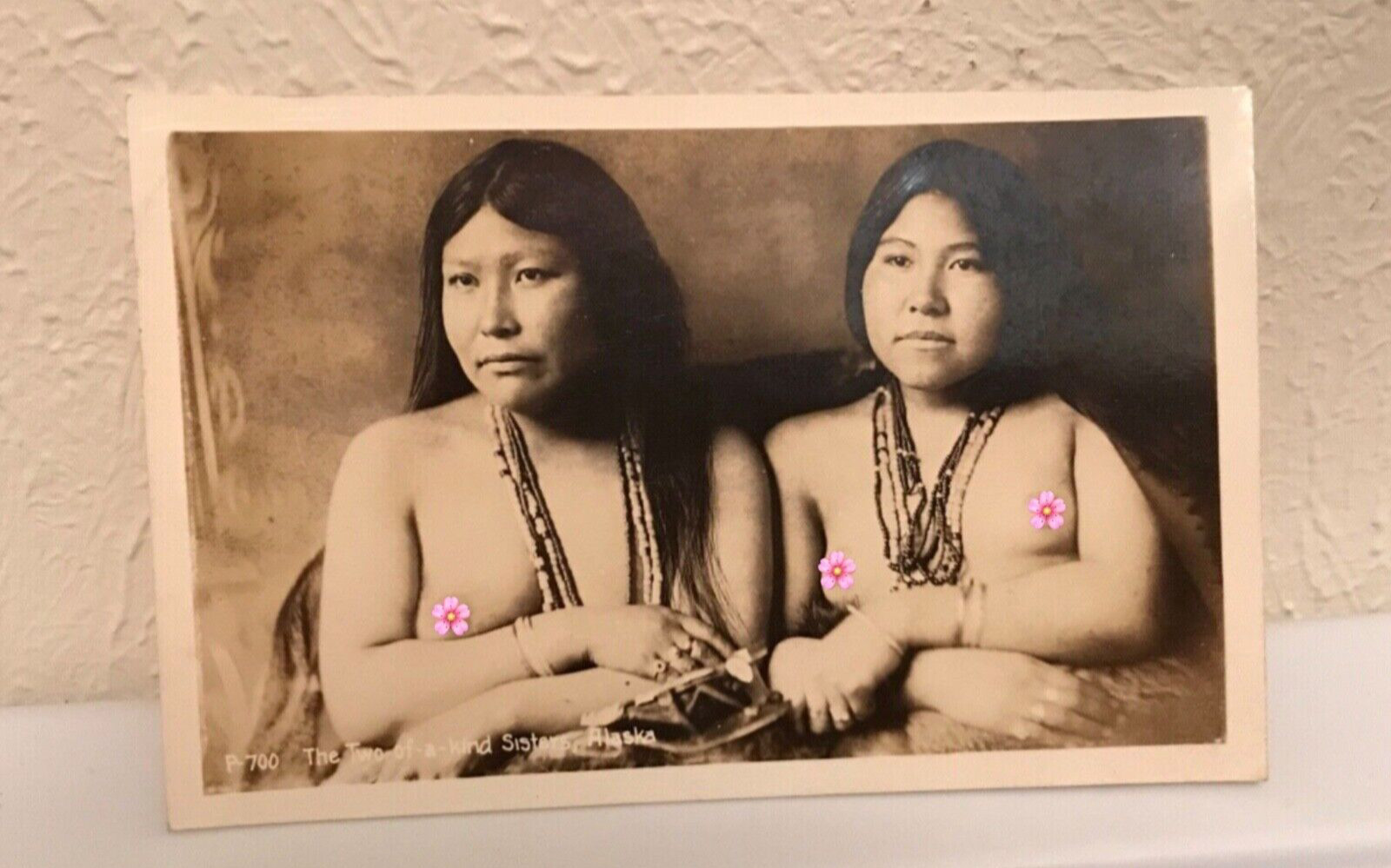 🔥RARE NATIVE AMERICAN INDIAN TWO OF KIND SISTERS WEAR JEWELRY PHOTO CARD SAWYER
