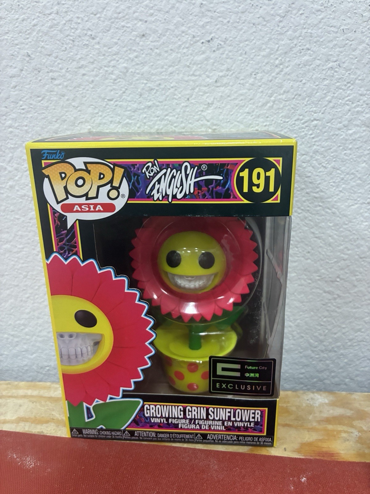Funko Pop! Asia Ron English #191 Growing Grin Sunflower Blacklight/Future City
