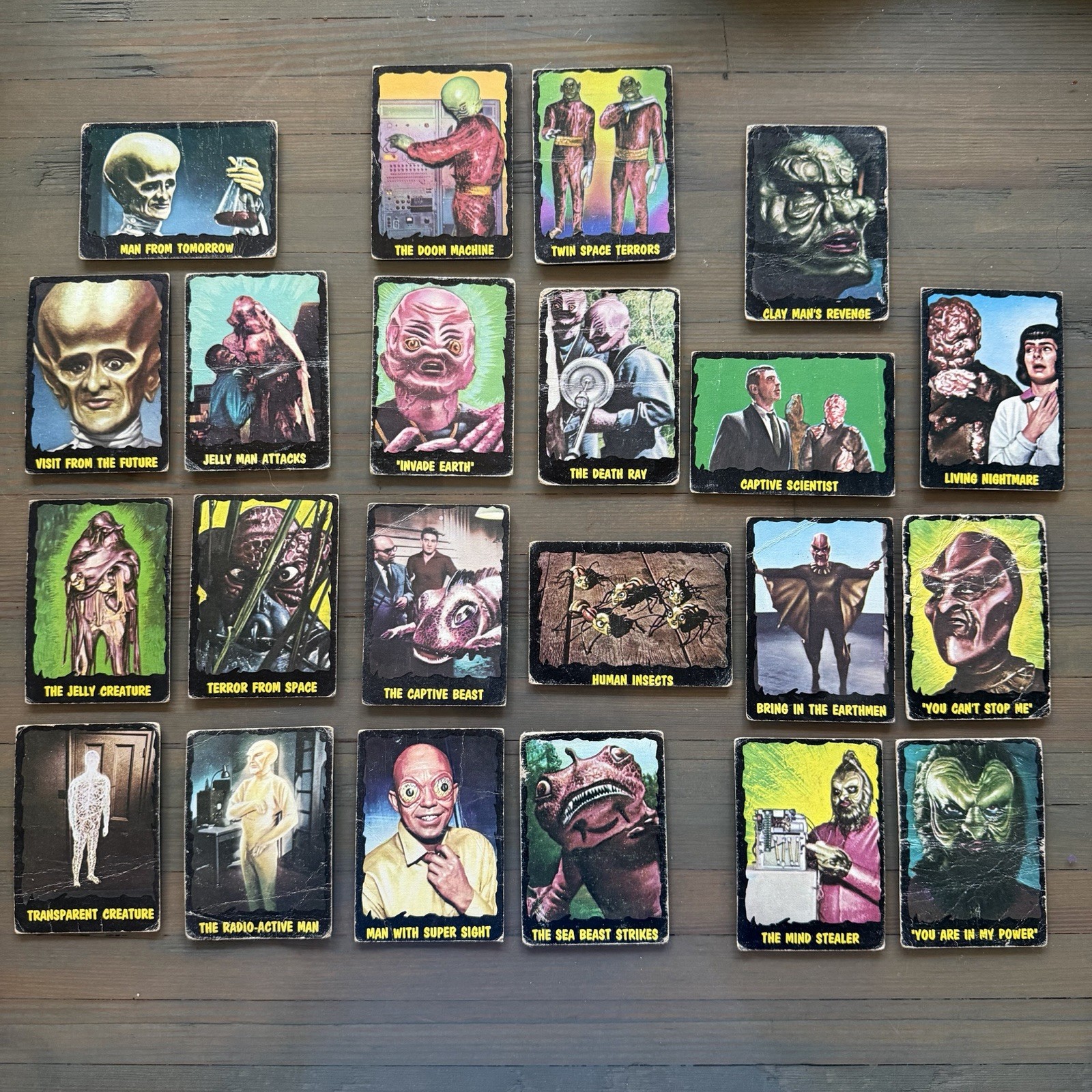 Lot of 22 Vintage 1964 Outer Limits Bubbles Inc Trading Cards Sci-Fi TV Monster