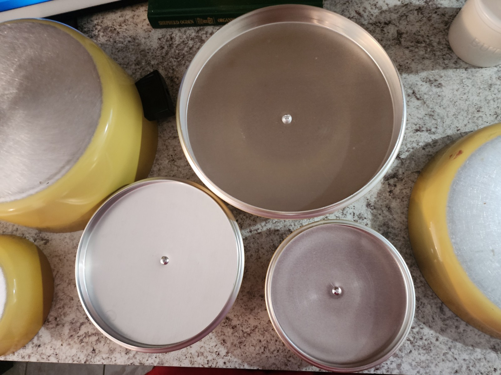 Vintage Kitchen Delight Cookware “Sunset” Yellow Aluminum 7-Piece Set USA RARE