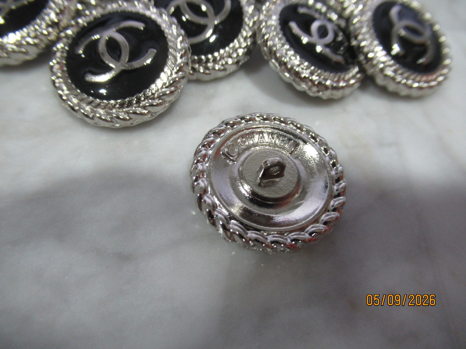Lot Of ten 20 Mm Designer Cc Button black, silver Tone Chanel 10 BUTTONS