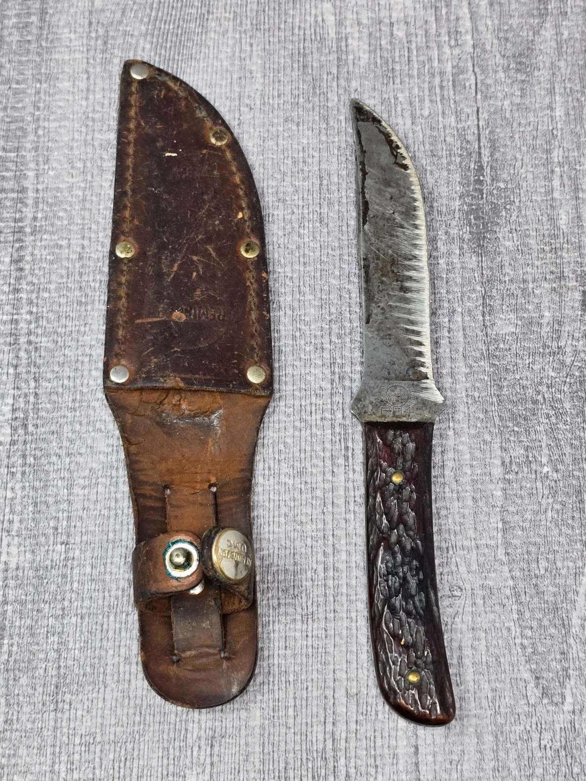 Vintage (1920-40) Remington UMC RH4 Fixed Blade Jigged Bone Knife + Sheath – USA