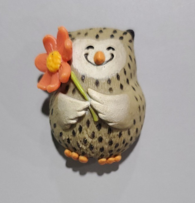 Hallmark Vintage Smile Bringer Magnet *Owl w Orange Flower