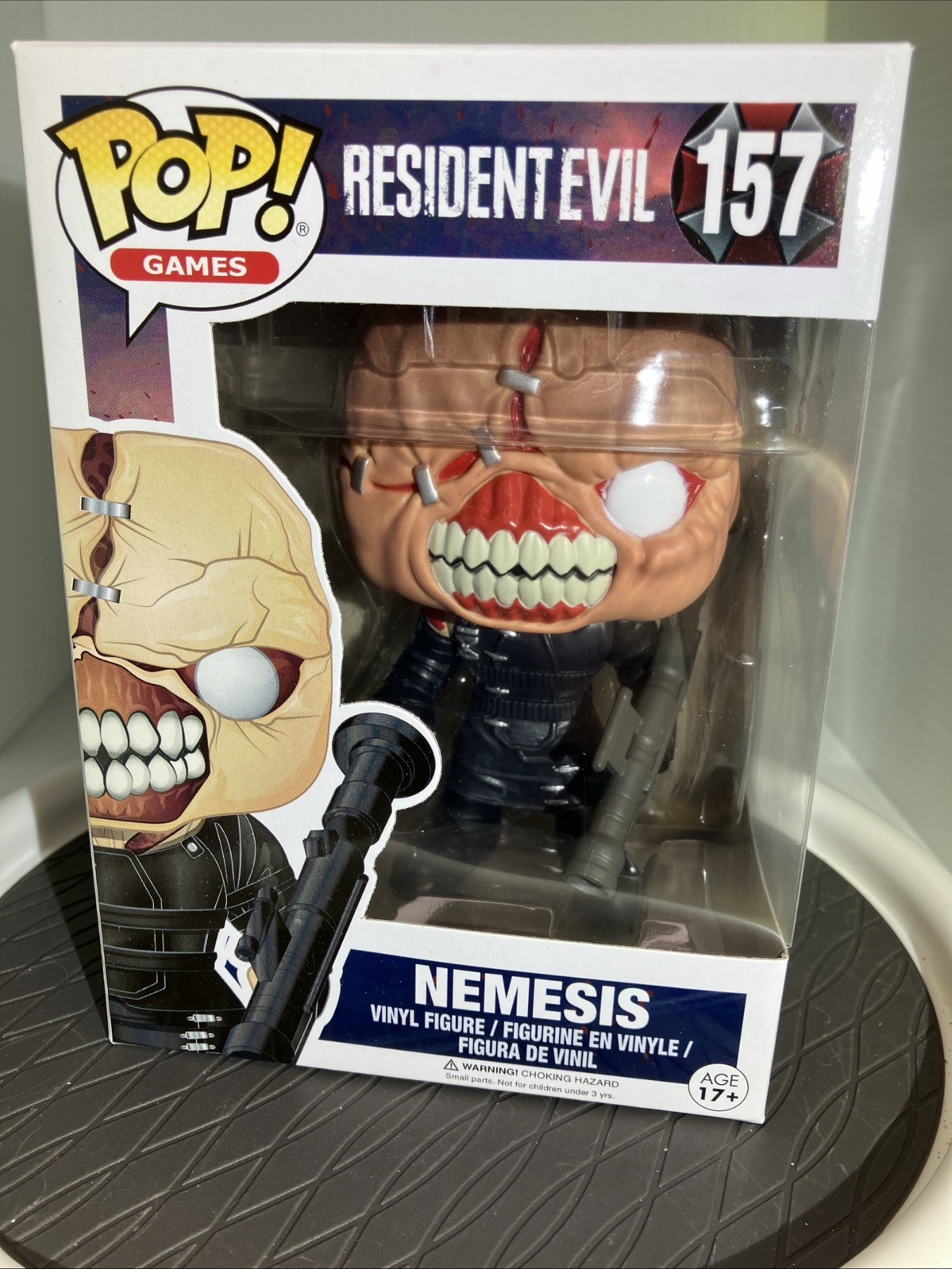 VAULTED MIB Funko Pop! Vinyl Games – Resident Evil: The Nemesis #157 w/Protector