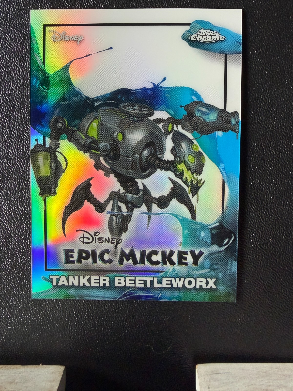2026 TOPPS DISNEY NEON – TANKER BEETLEWORX EPIC MICKEY EM-21