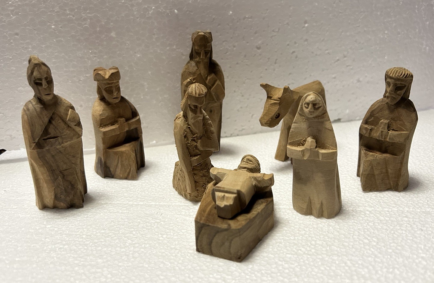 Vintage Hand Carved Olive Wood Nativity Manger Scene Figure Set 9 Piece