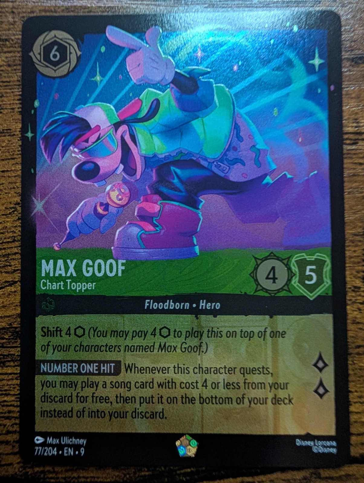 Disney Lorcana Max Goof Chart Topper Foil 77/204 Fabled