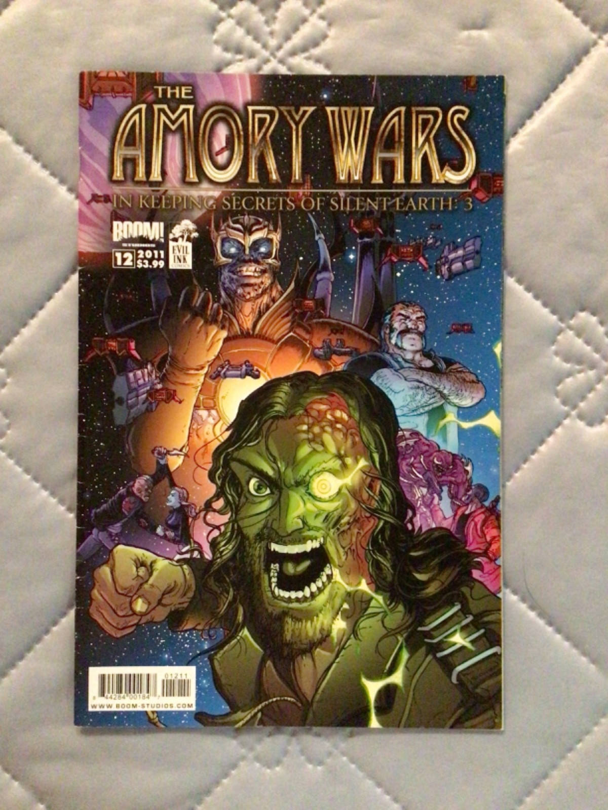 In Keeping Secrets of Silent Earth: 3 Amory Wars #1-12 Complete With Extra