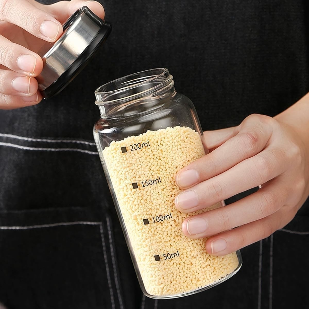Salt and Pepper Shaker Set Large Capacity Spices Dispenser with Adjustable Holes