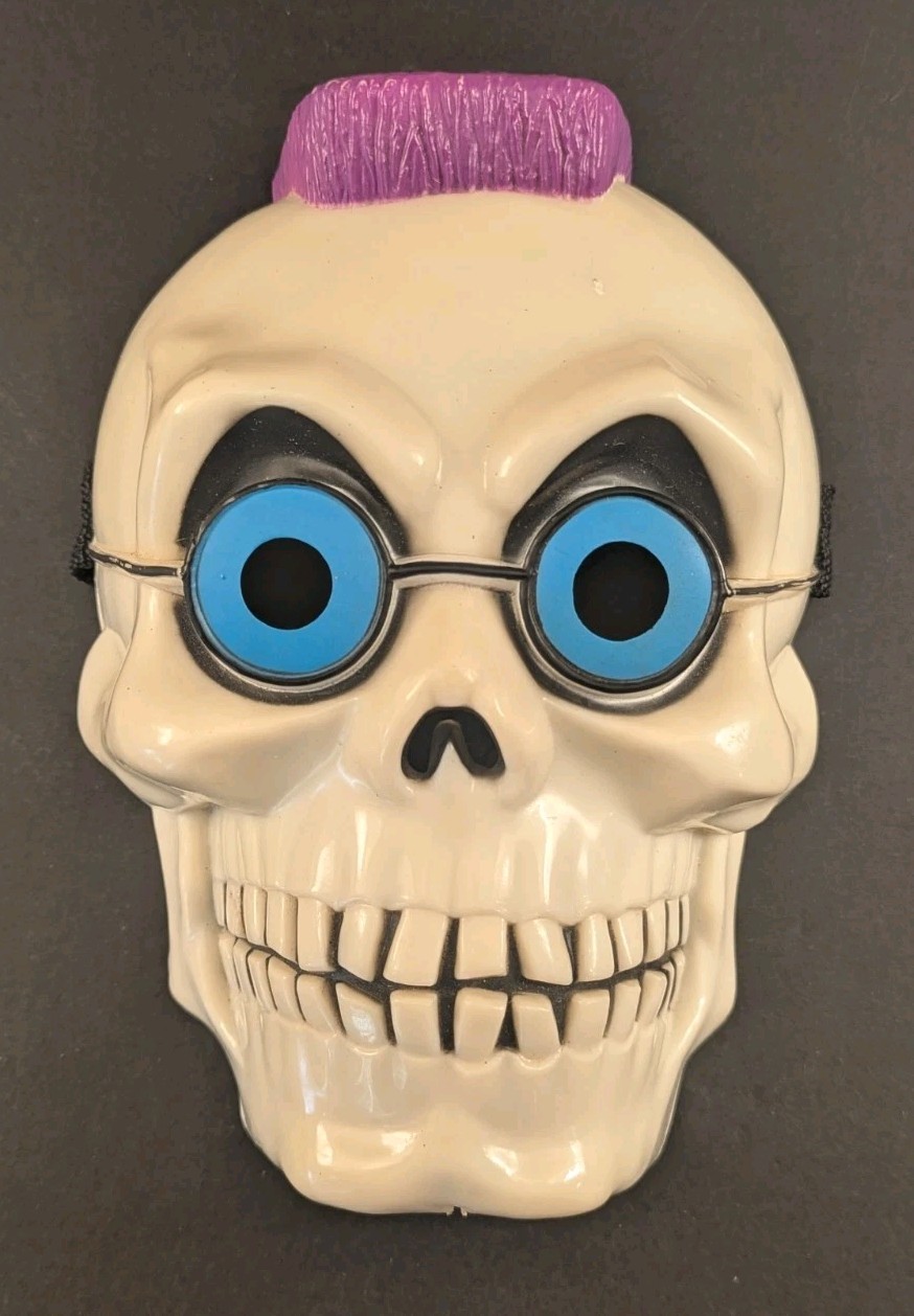 VTG 1996 Goosebumps Curly the Skeleton Mask MGA Entertainment 90s Horror Rare