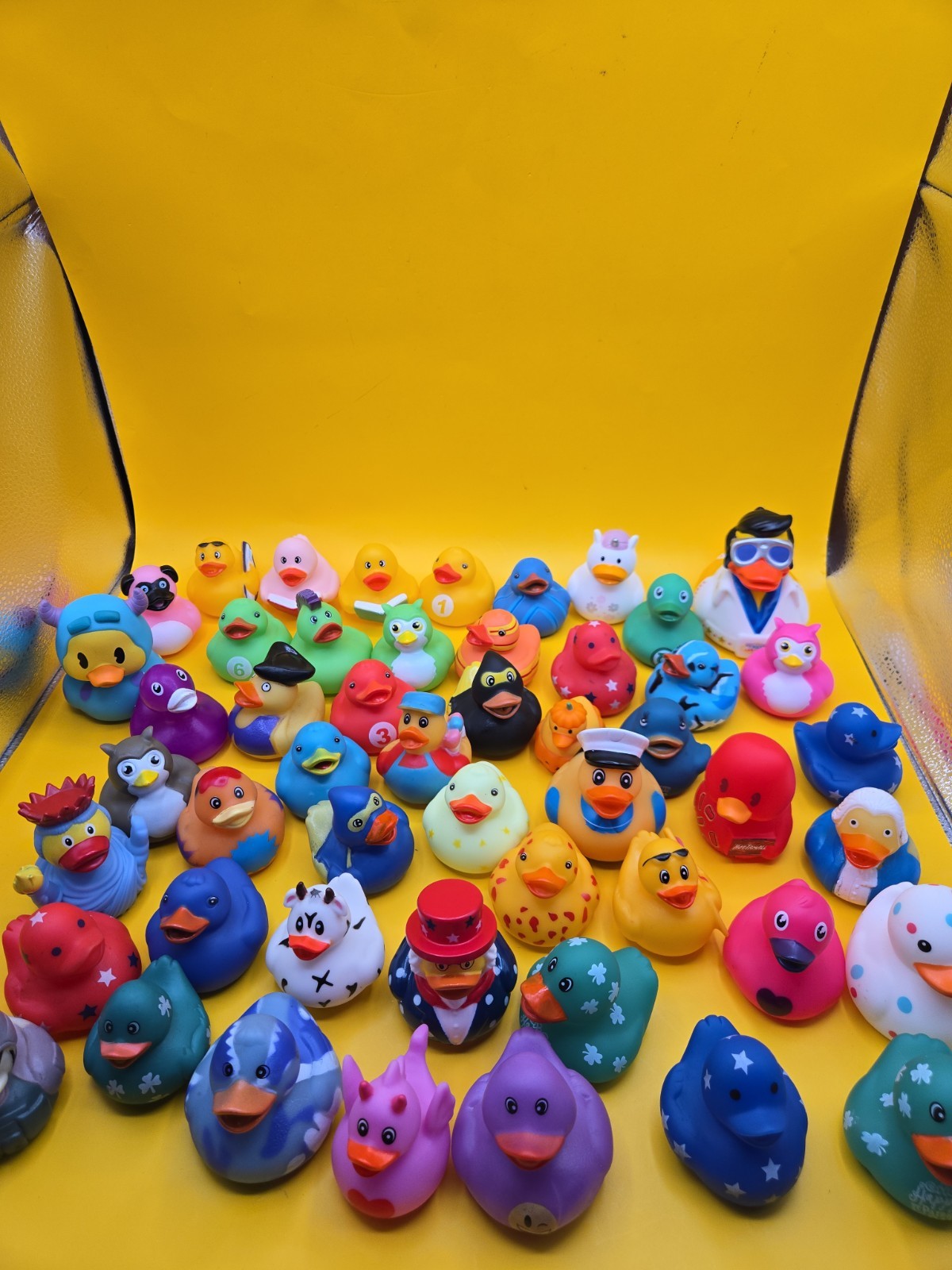 Rubber Ducks Lot Of 50 Different Sizes Preowned All Clean! Jeep Cruise