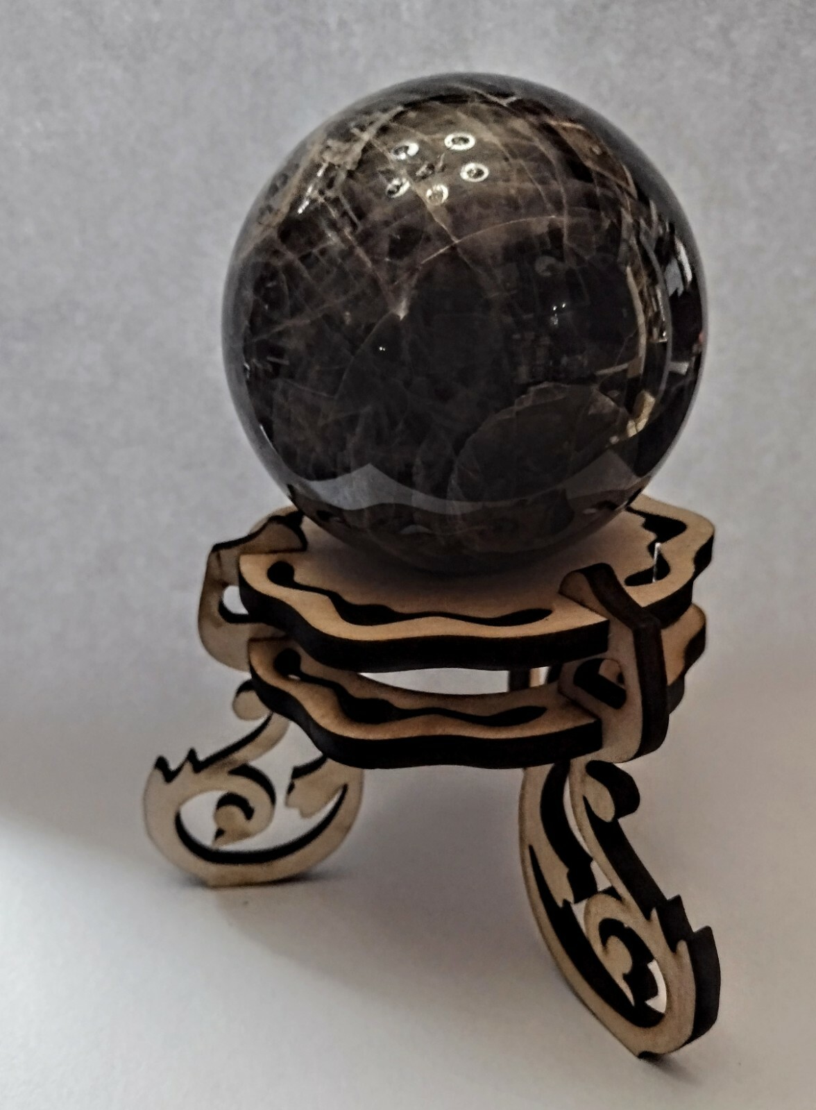 Fancy Sphere Stand